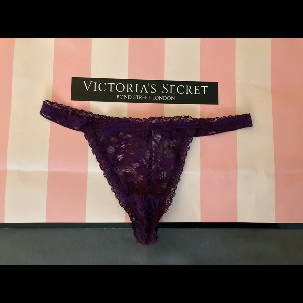 🔥Flash Sale🔥3 New Victoria’s Secret very sexy lace V-string panties bundle - Picture 3 of 11